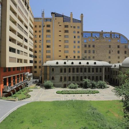 Danube Apartment By Downtown Inn Erevan Esterno foto